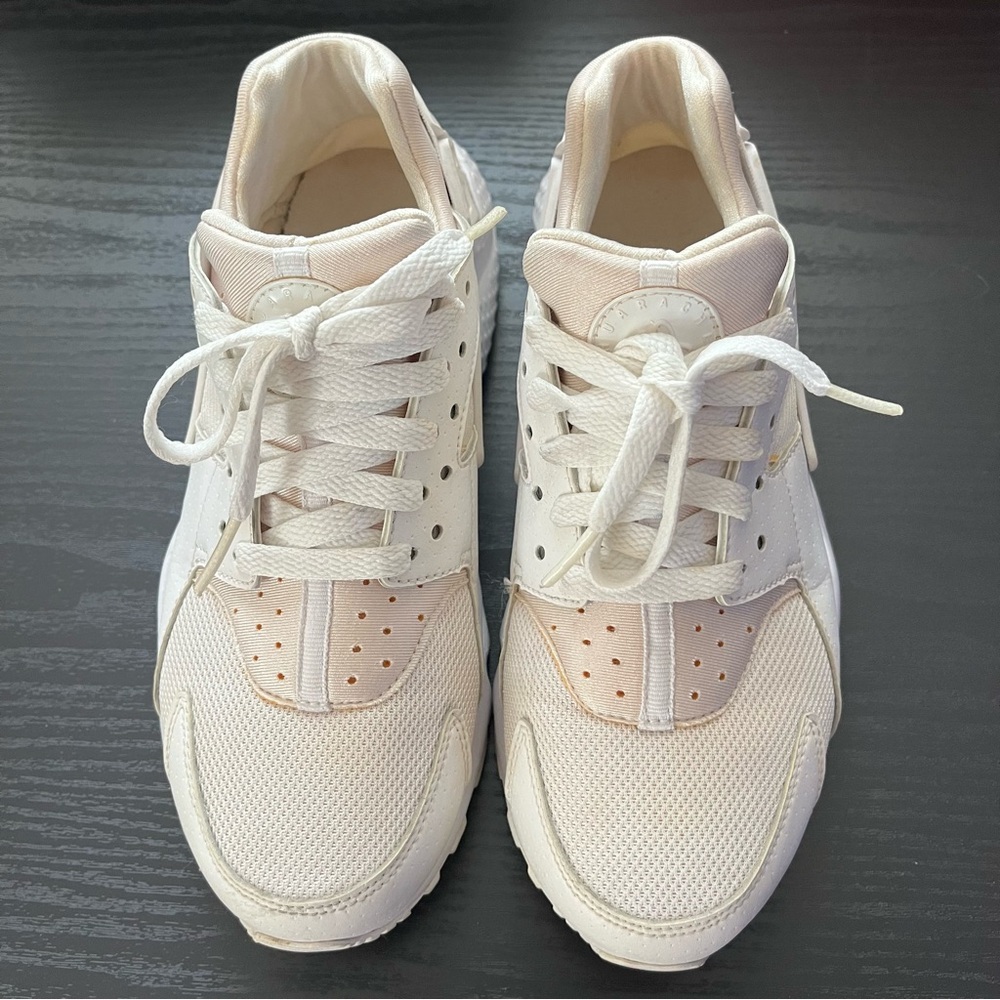 Nike Huarache Sneakers